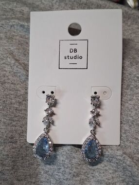NWT DB Studio Silver Drop Earrings with Light Blue Teardrop Stones